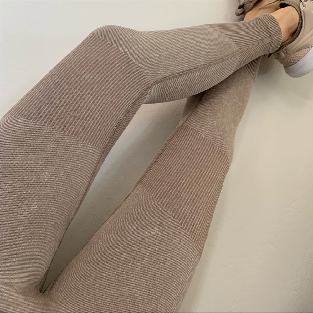 🆕🔄Re-Posh Jillian Mineral Wash Workout Leggings